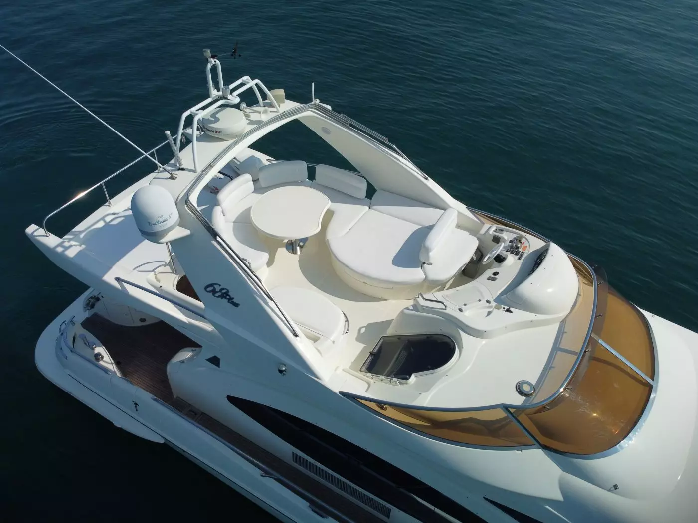 Azimut 68 أميرة