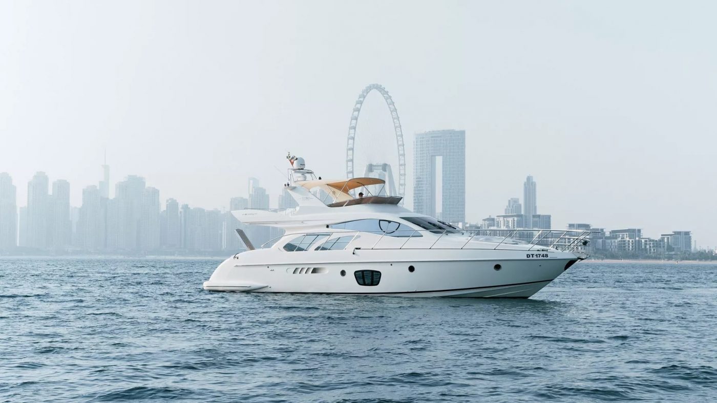 Azimut 55 اختارتي