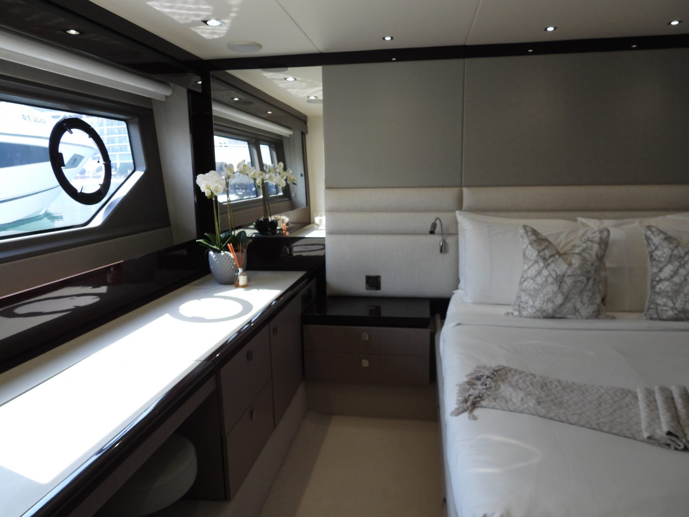 Sunseeker 70 بلدي Serenitti