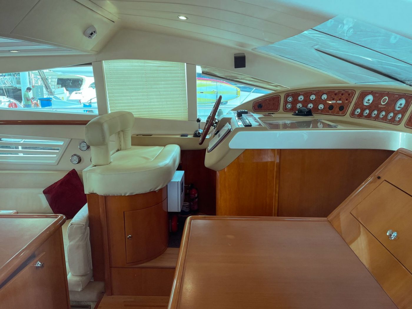 Yacht Enterprise 48