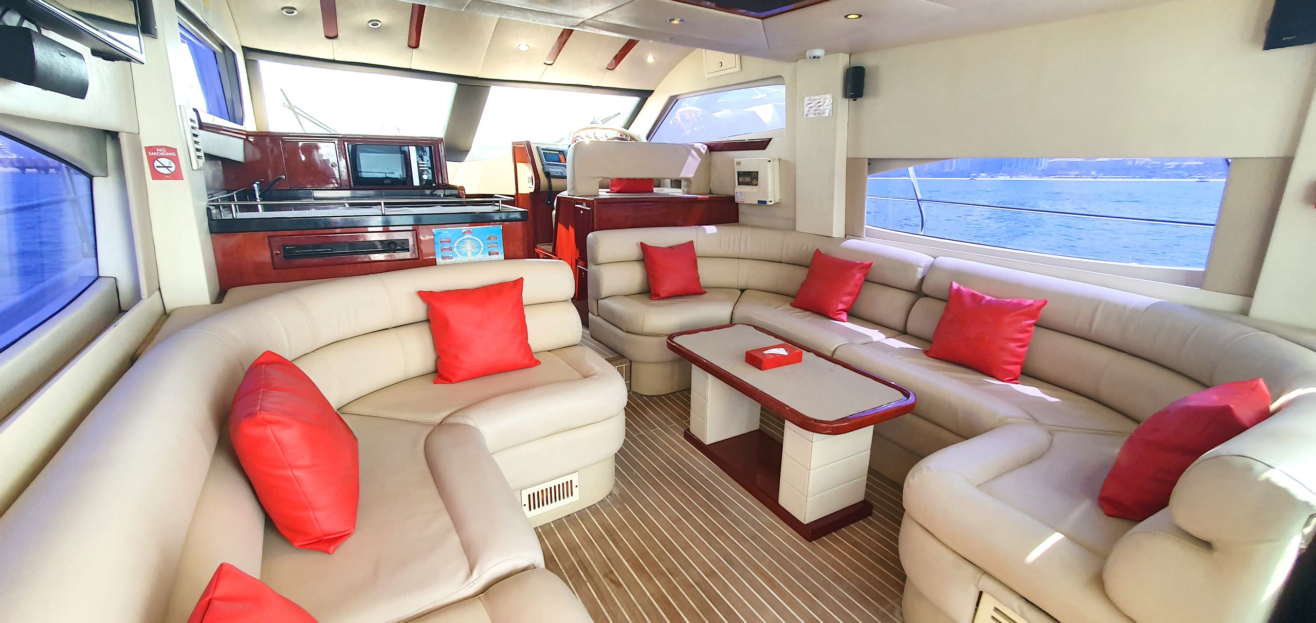 Yacht Xclusive 10 Luxery