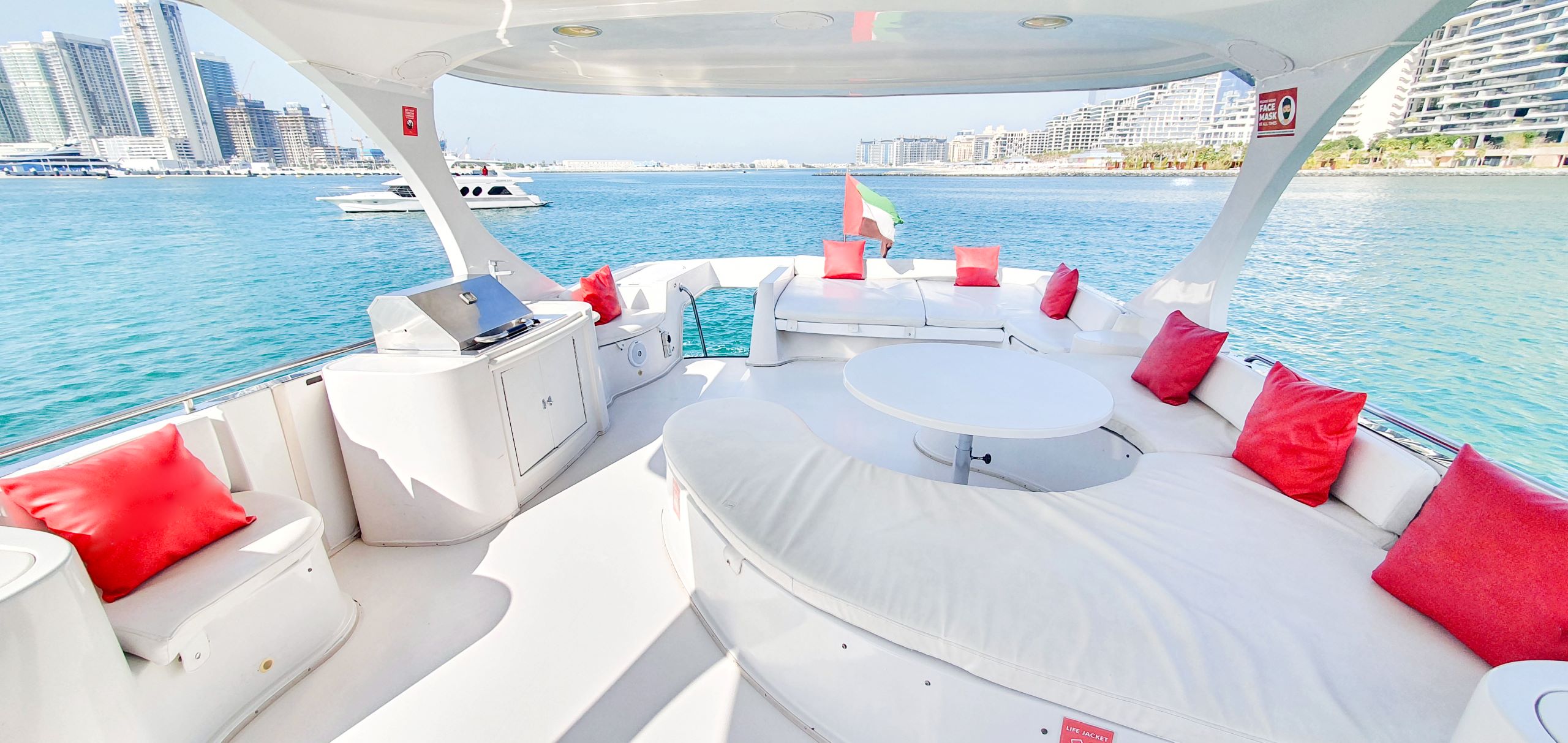 Yacht Xclusive 23