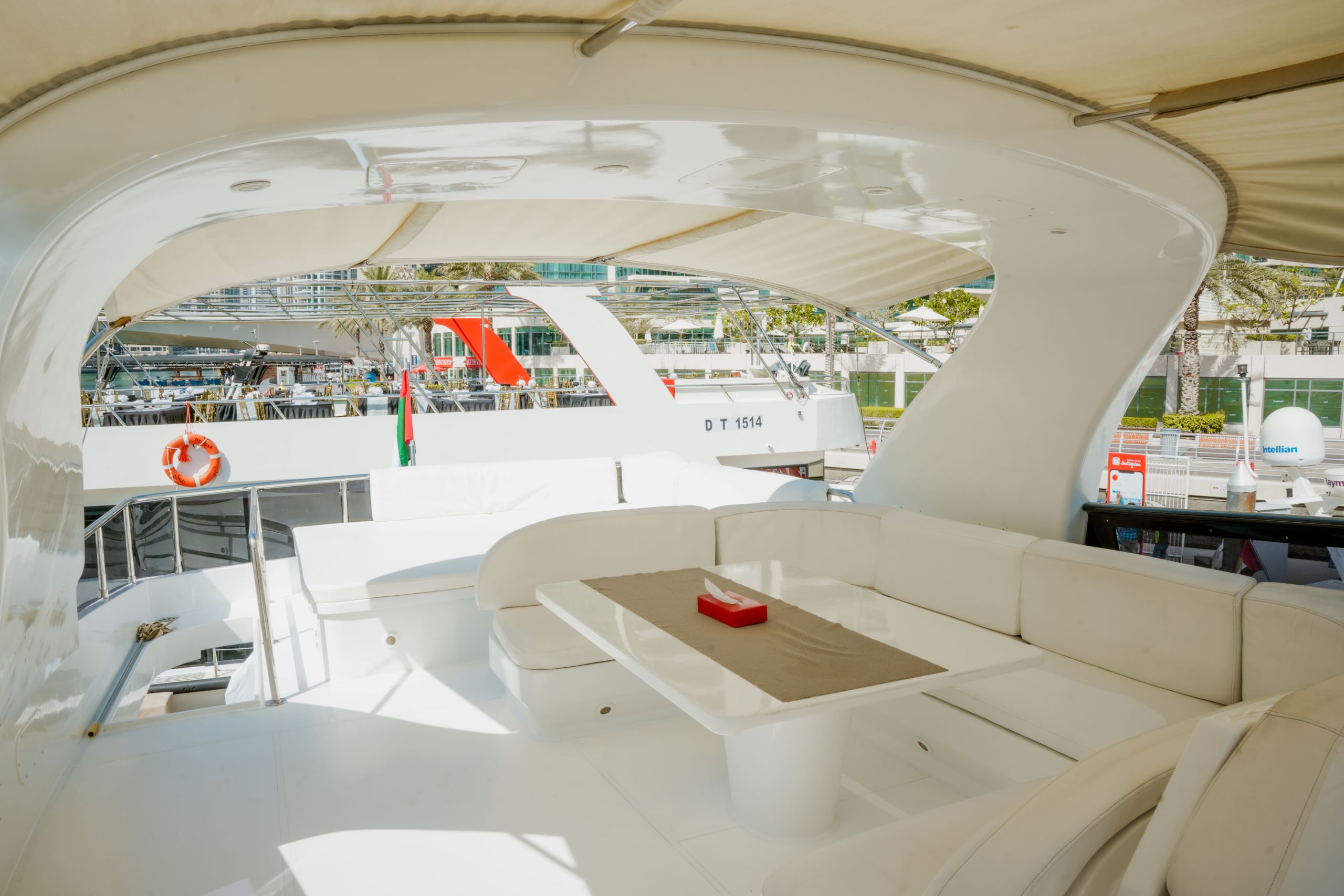 Yacht Xclusive 12 Luxery 