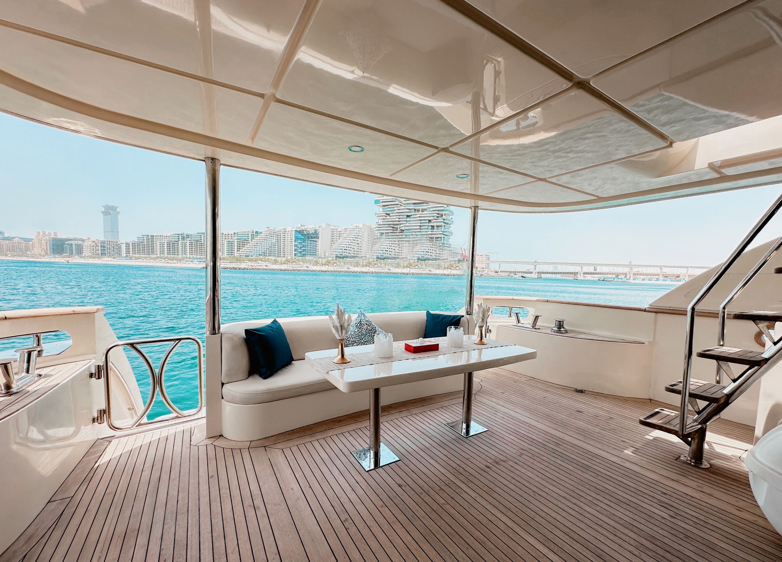 Yacht Xclusive 25 Luxery