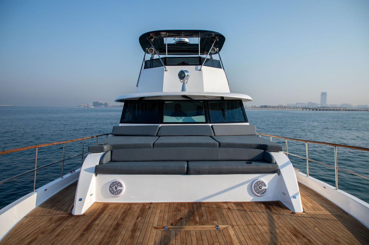 Yacht Hatteras 64ft